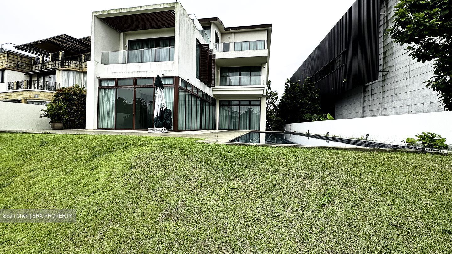 Ocean Drive (D4), Detached #582693091